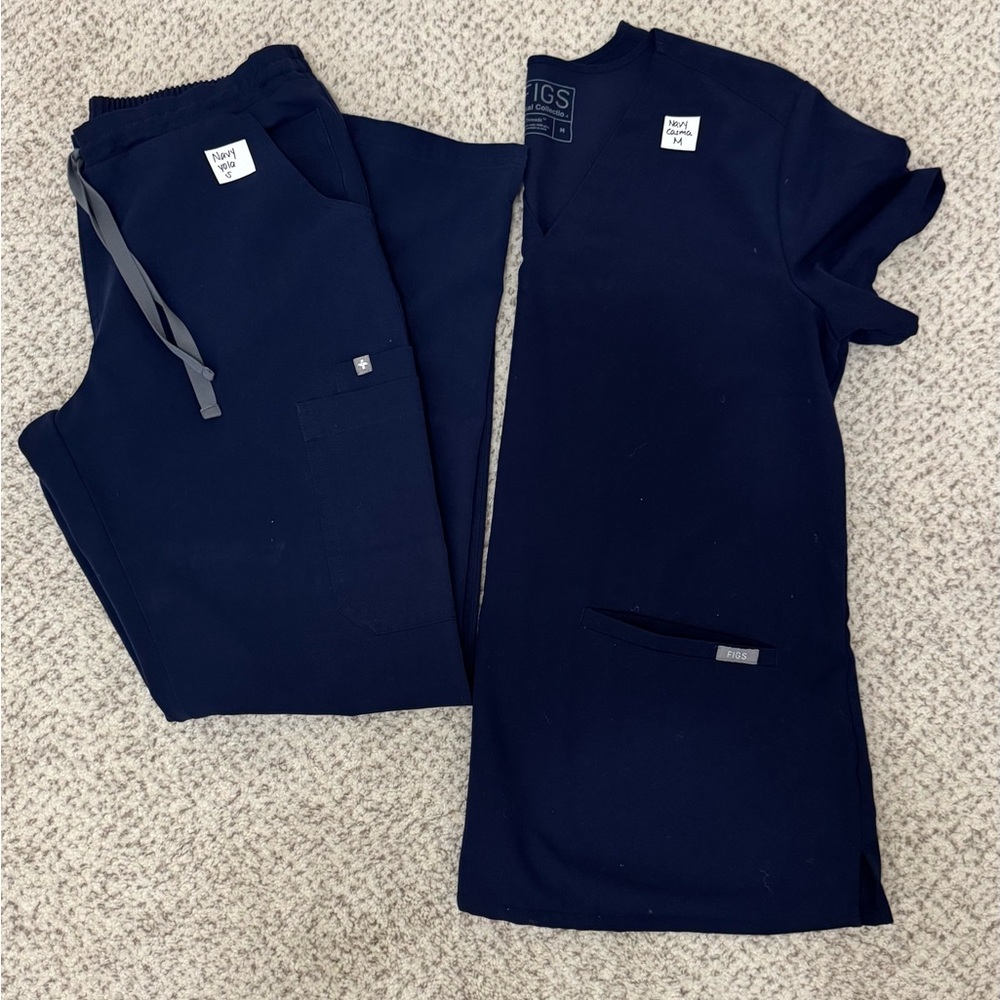 FIGS scrubs Navy Blue